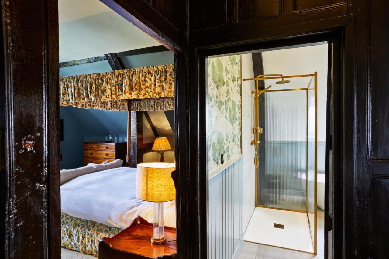 Ockenden Manor Hotel & Spa Cuckfield Exterior foto