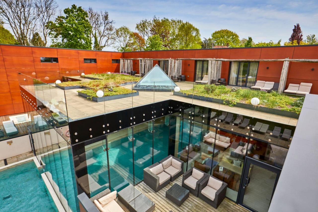 Ockenden Manor Hotel & Spa Cuckfield Exterior foto