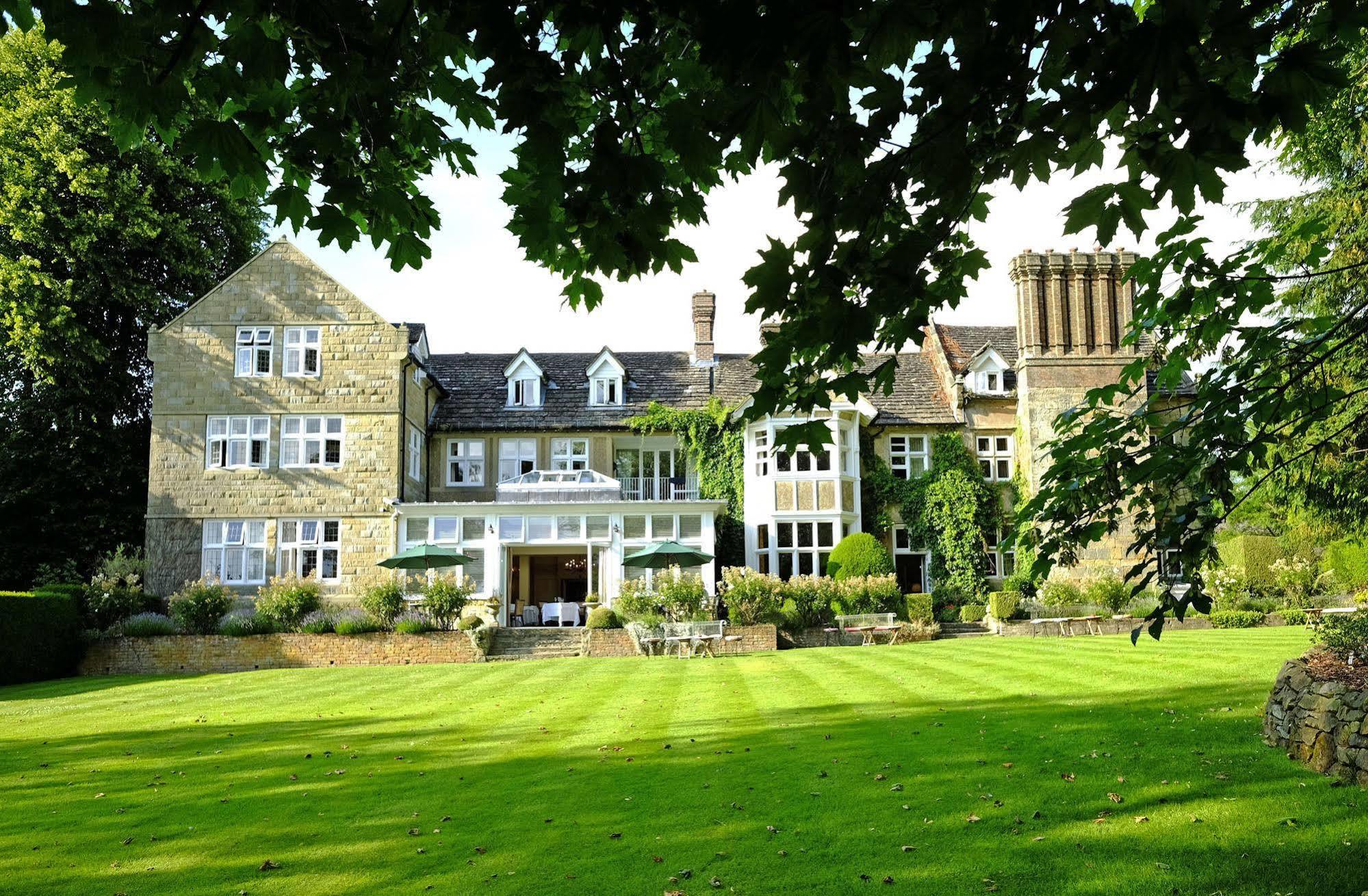 Ockenden Manor Hotel & Spa Cuckfield Exterior foto