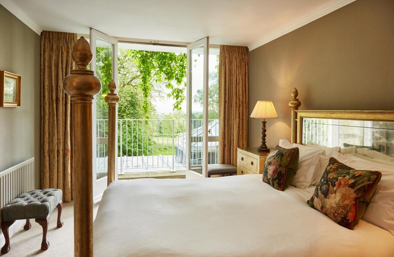 Ockenden Manor Hotel & Spa Cuckfield Exterior foto